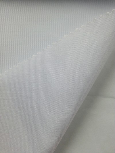 DZ-YIMN  T/C 80/20  21*21 108*58 側面照